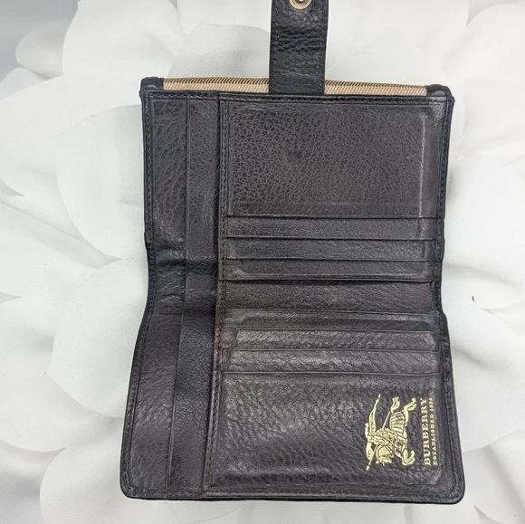 Burberry Brown/Beige Nova Check Canvas and Leather Buckle Compact Wallet - Picture 5 of 14